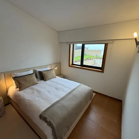 Panoramic Beachfront - Direct Access Esposende